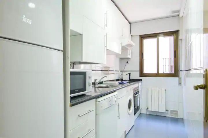 Bright & Spacious- City Center- 2Rooms-2Bathrooms Madrid Eksteriør billede